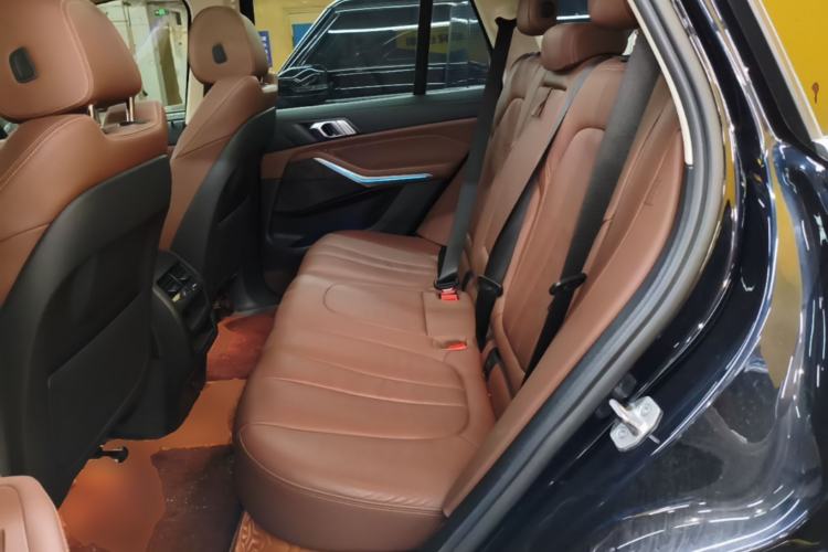 Used BMW X5 2021 Restyled xDrive30i M Sport Package Left Rear Seat