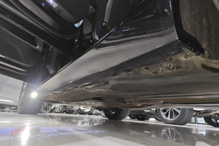 Used BMW X5 2021 xDrive30i M Sport Package Left Side Sill