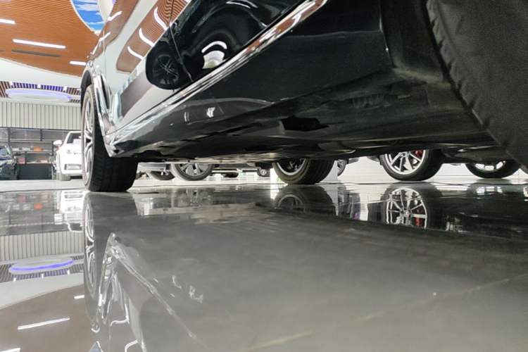 Used BMW X5 2021 xDrive30i M Sport Package Left Side Sill