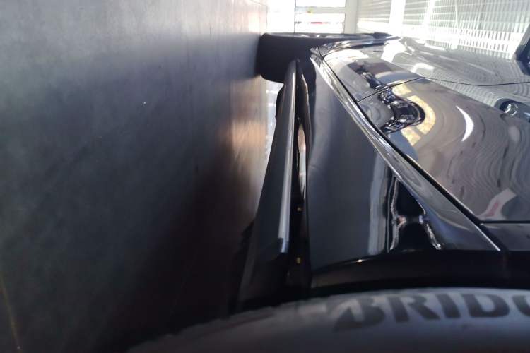 Used BMW X5 2021 xDrive40i M Sport Package Left Side Sill