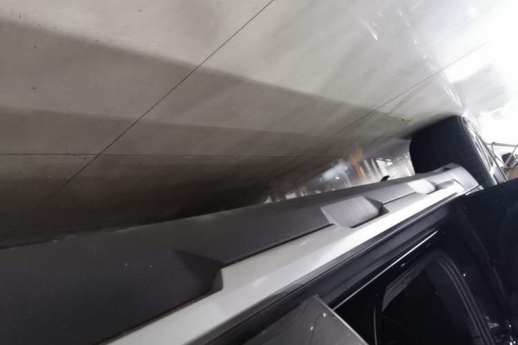 Used BMW X5 2021 xDrive30i X Design Package Left Side Sill