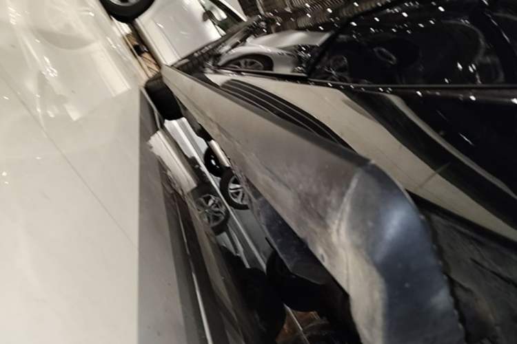 Used BMW X5 2021 xDrive40i M Sport Package Left Side Sill
