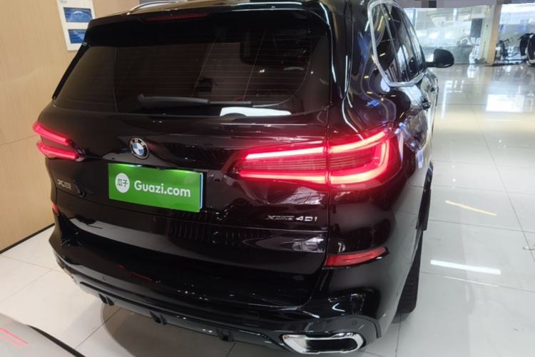 Used BMW X5 2021 xDrive40i M Sport Package Rear