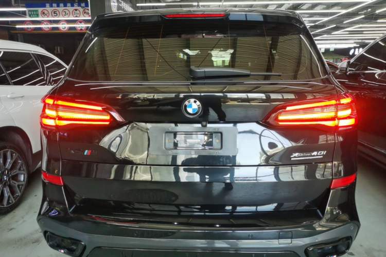 Used BMW X5 2021 xDrive40i M Sport Package Rear