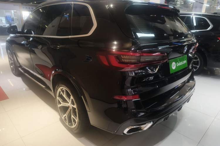Used BMW X5 2021 xDrive40i M Sport Package Rear Left 45 Deg
