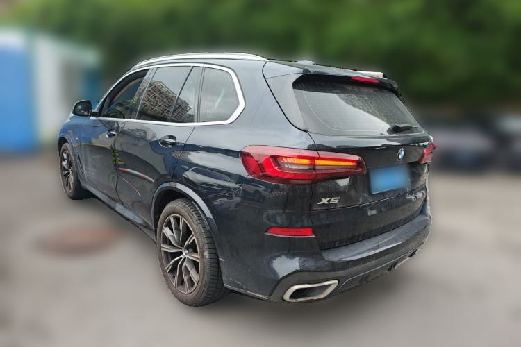 Used BMW X5 2021 xDrive30i M Sport Package Rear Left 45 Deg