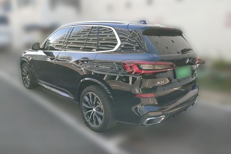 Used BMW X5 2021 xDrive30i M Sport Package Rear Left 45 Deg
