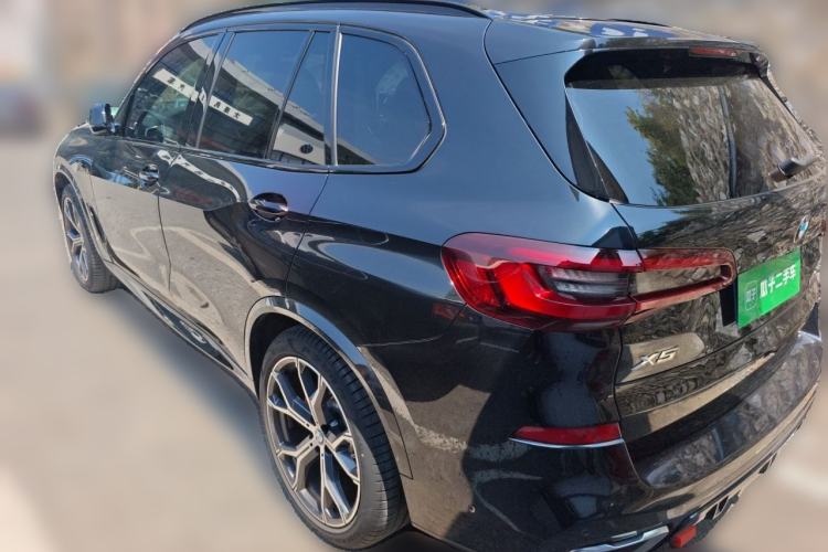 Used BMW X5 2021 xDrive40i M Sport Package Rear Left 45 Deg