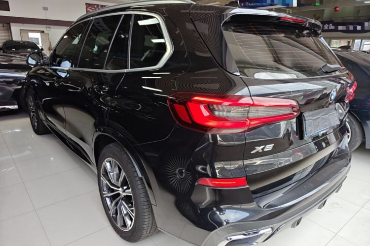 Used BMW X5 2021 xDrive30i M Sport Package Rear Left 45 Deg