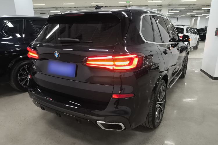 Used BMW X5 2021 Restyled xDrive40i M Sport Package Rear Right 45 Deg