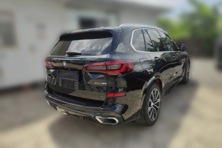 Used BMW X5 2021 Restyled xDrive30i M Sport Package Rear Right 45 Deg