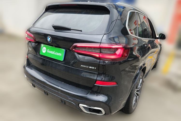 Used BMW X5 2021 xDrive30i M Sport Package Rear Right 45 Deg