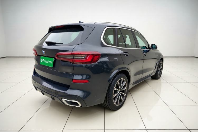 Used BMW X5 2021 xDrive30i M Sport Package Rear Right 45 Deg