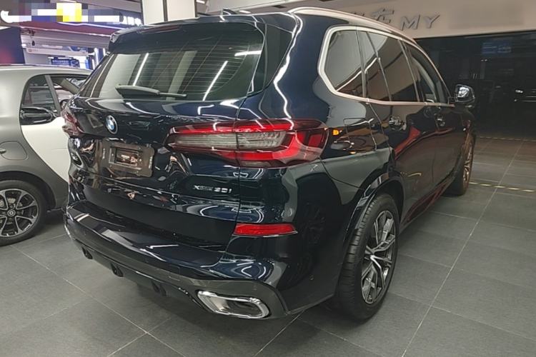 Used BMW X5 2021 xDrive30i M Sport Package Rear Right 45 Deg