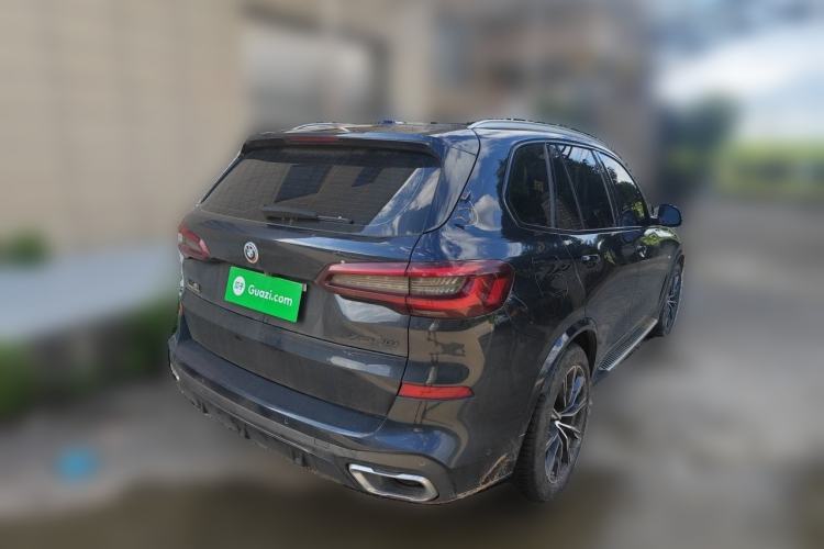 Used BMW X5  Rear Right 45 Deg