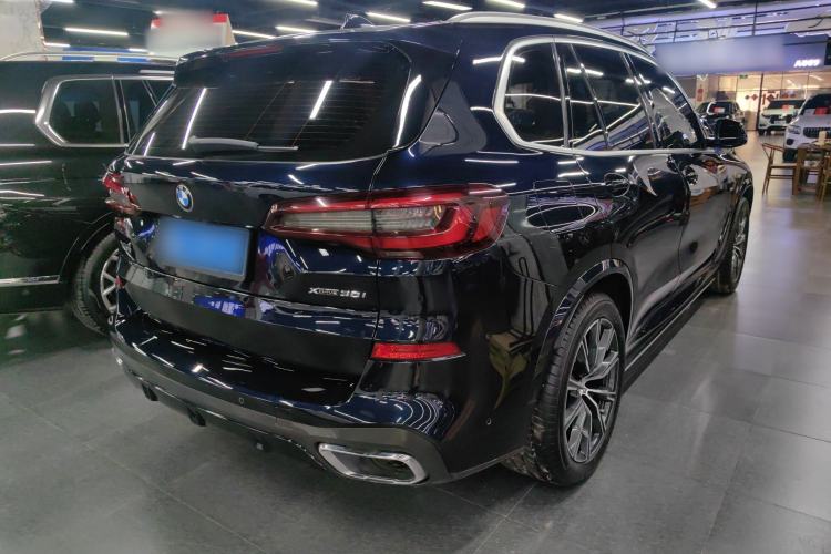 Used BMW X5 2021 Restyled xDrive30i M Sport Package Rear Right 45 Deg