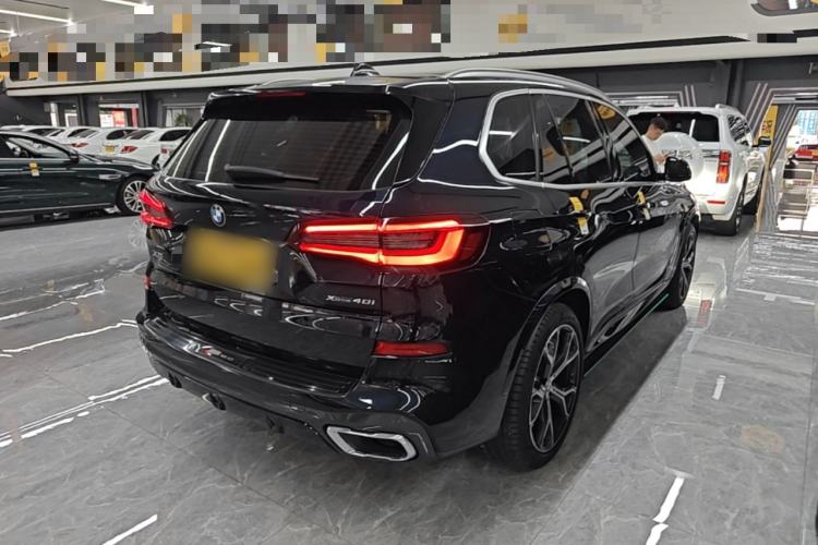 Used BMW X5 2021 Restyled xDrive40i Luxury Version M Sport Package Rear Right 45 Deg