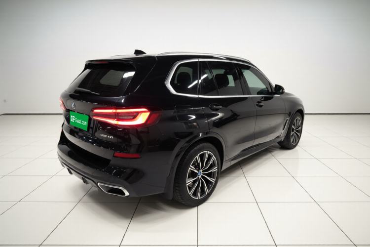 Used BMW X5 2021 xDrive30i M Sport Package Rear Right 45 Deg