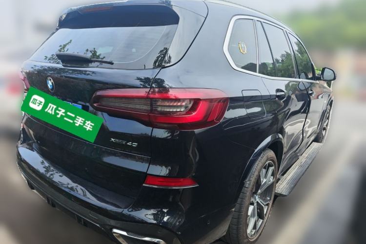 Used BMW X5 2021 xDrive40i Luxury Model with M Sport Package Rear Right 45 Deg