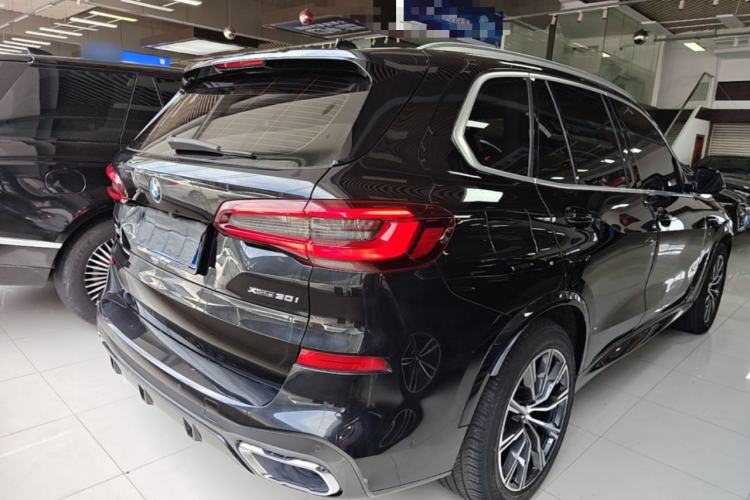 Used BMW X5 2021 xDrive30i M Sport Package Rear Right 45 Deg