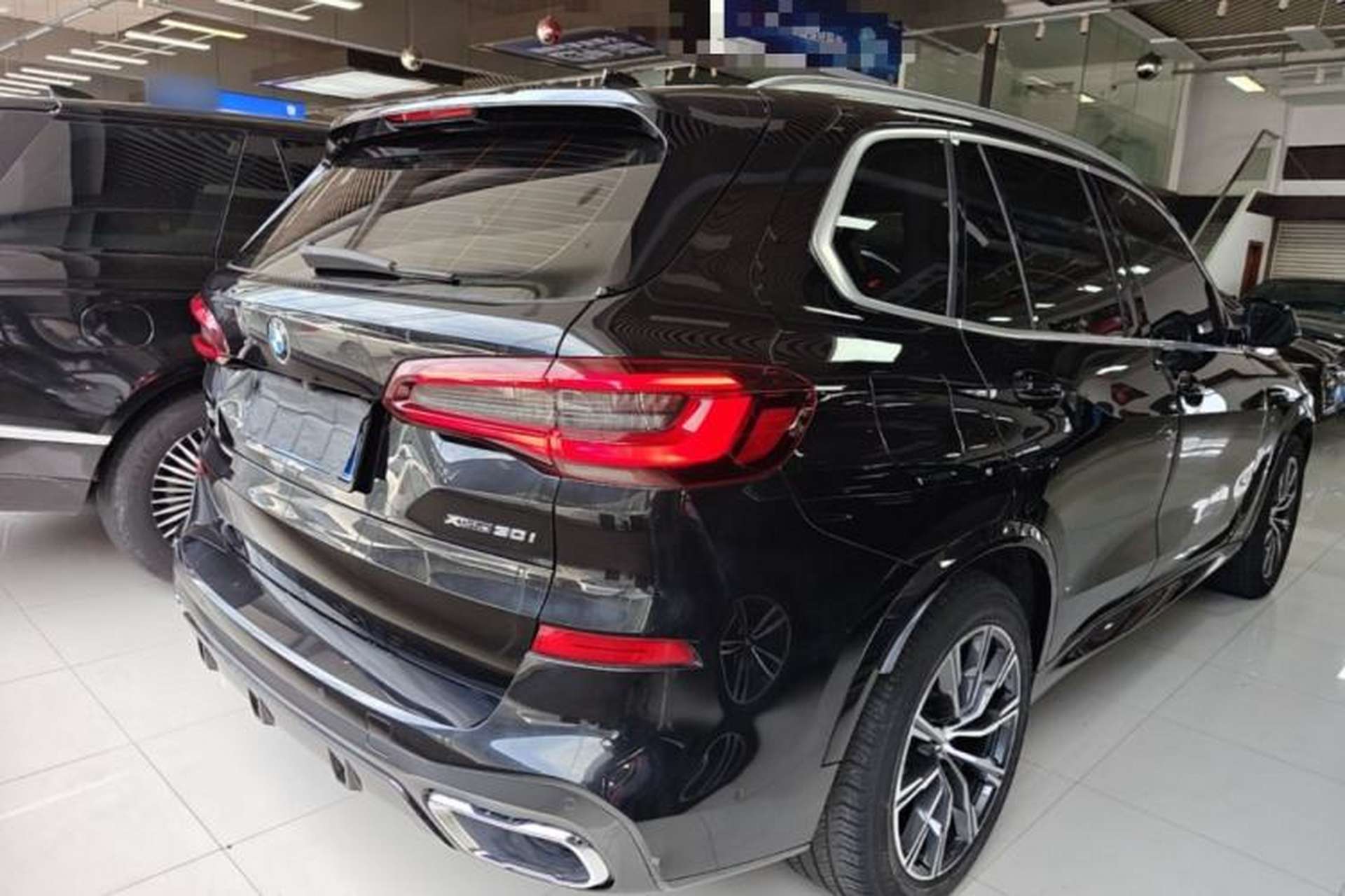 Used BMW X5 2021 xDrive30i M Sport Package Rear Right 45 Deg