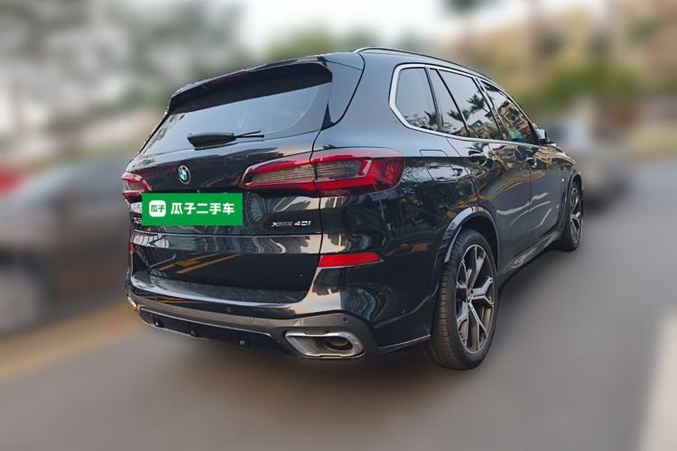 Used BMW X5 2021 xDrive40i Luxury Model with M Sport Package Rear Right 45 Deg