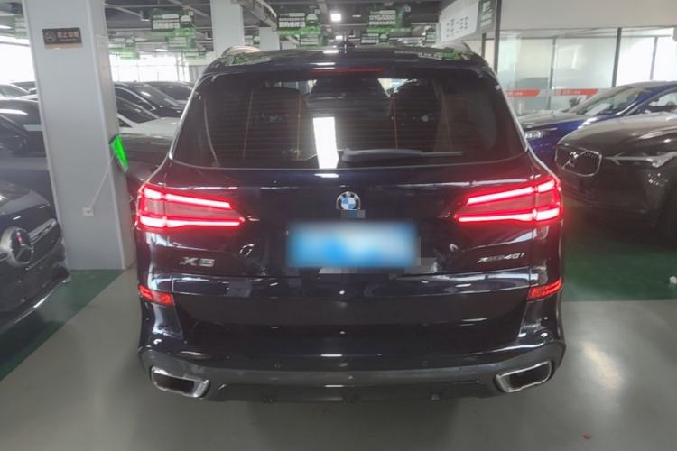 Used BMW X5 2021 xDrive40i Luxury Model with M Sport Package Rear