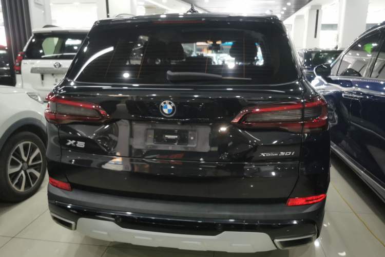 Used BMW X5 2021 xDrive30i X Design Package Rear