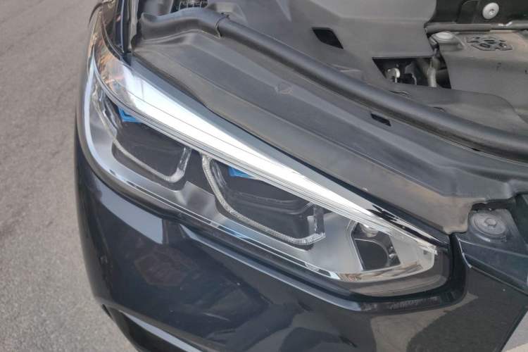 Used BMW X5 2021 Restyled xDrive40i M Sport Package Right Front Headlight