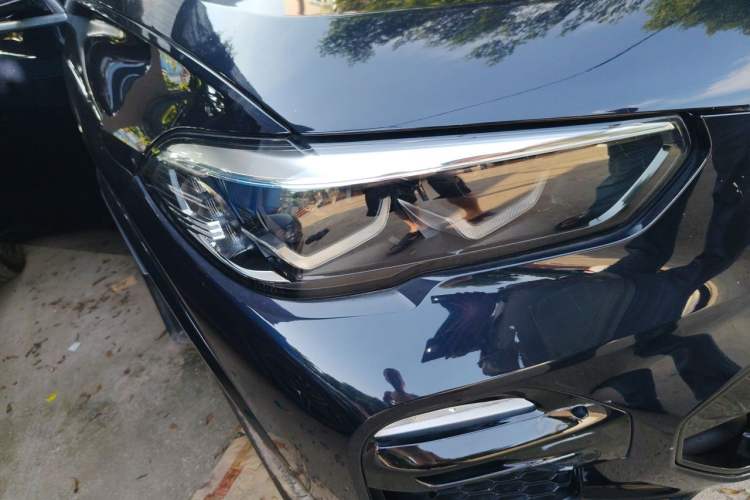 Used BMW X5 2021 xDrive30i M Sport Package Right Front Headlight