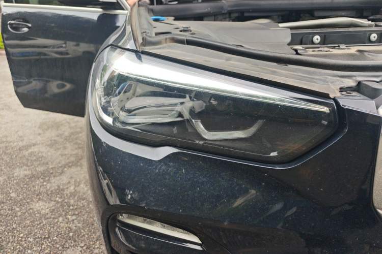 Used BMW X5 2021 xDrive30i M Sport Package Right Front Headlight