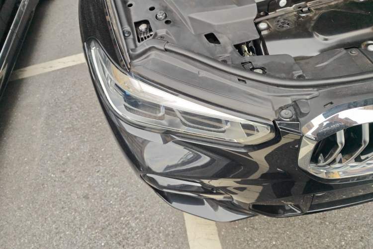 Used BMW X5 2021 xDrive40i M Sport Package Right Front Headlight