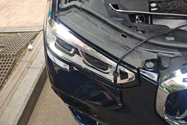 Used BMW X5 2021 xDrive30i M Sport Package Right Front Headlight