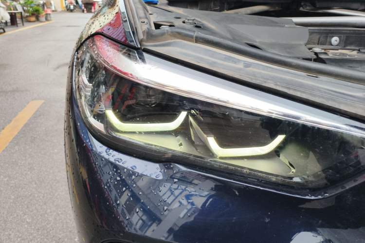Used BMW X5 2021 Restyled xDrive30i M Sport Package Right Front Headlight