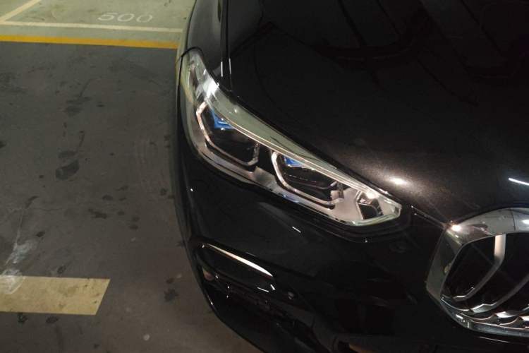 Used BMW X5  Right Front Headlight