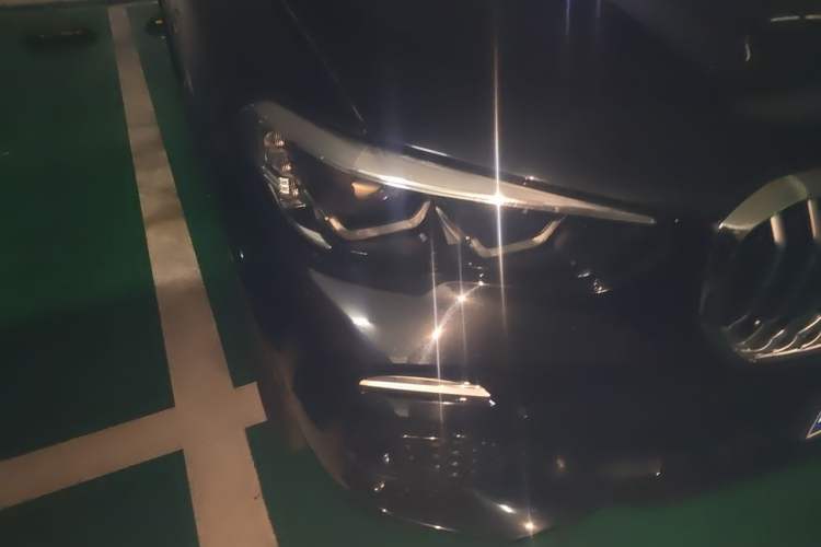 Used BMW X5 2021 xDrive30i M Sport Package Right Front Headlight