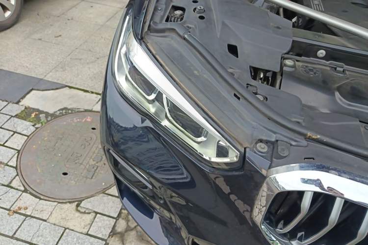 Used BMW X5 2021 xDrive30i M Sport Package Right Front Headlight