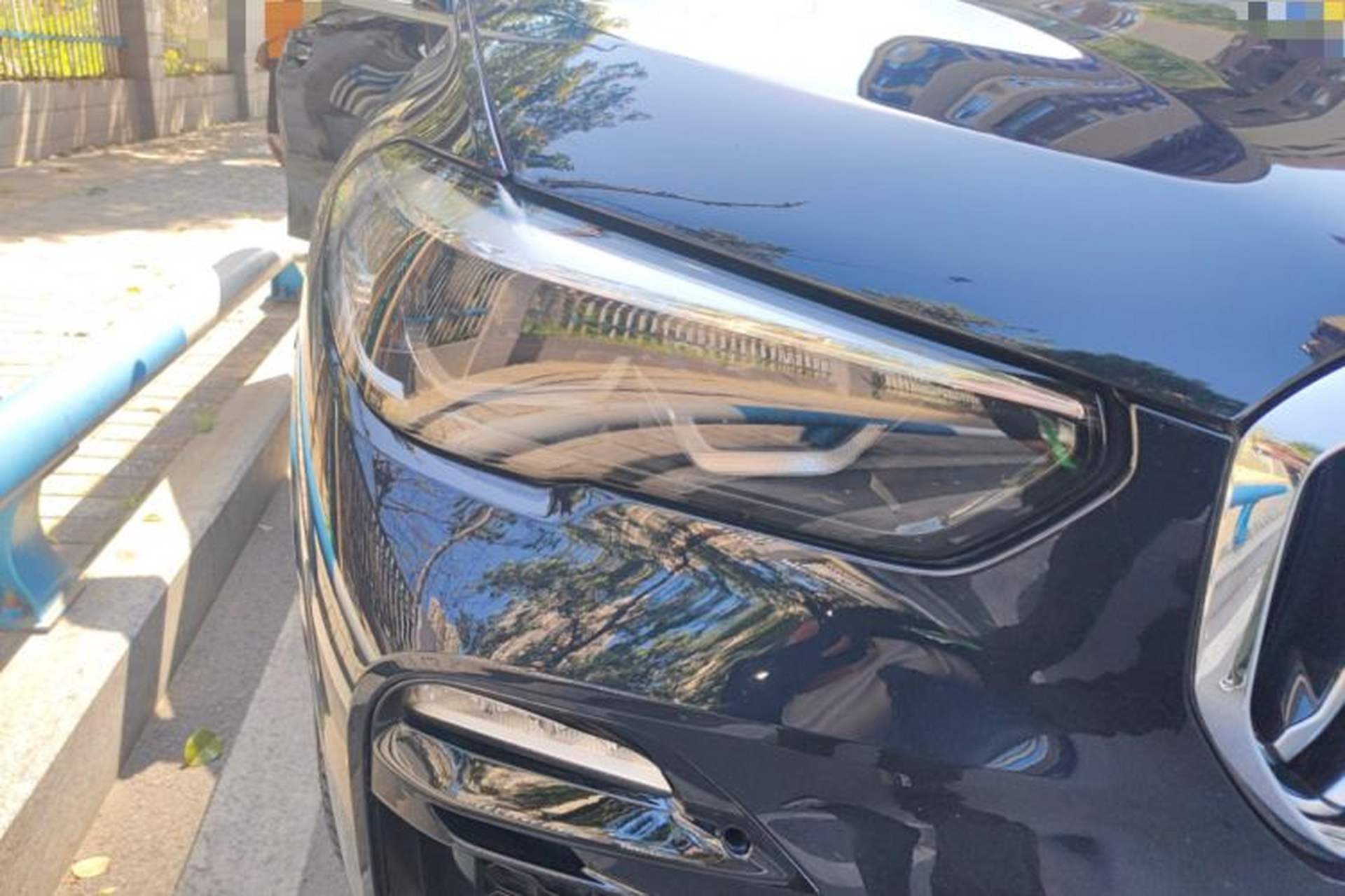 Used BMW X5 2021 xDrive30i M Sport Package Right Front Headlight