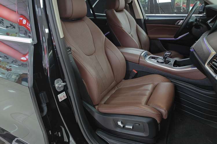 Used BMW X5 2021 xDrive30i X Design Package Right Front Seat