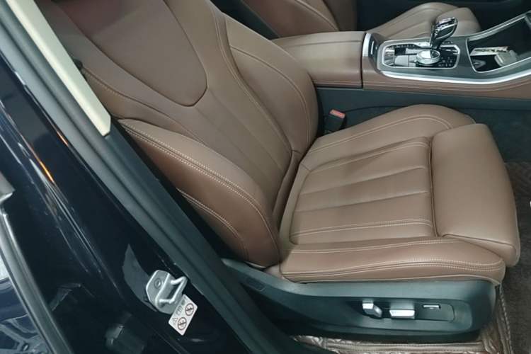 Used BMW X5 2021 xDrive30i M Sport Package Right Front Seat