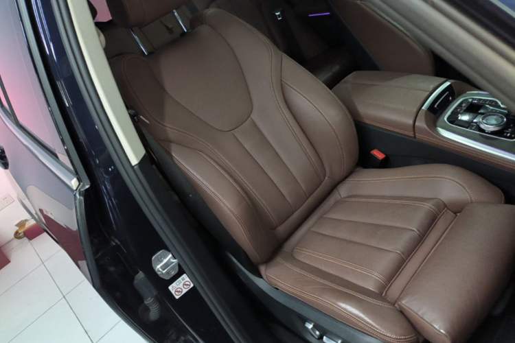 Used BMW X5 2021 xDrive30i M Sport Package Right Front Seat