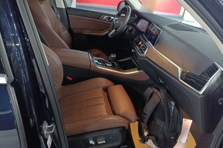 Used BMW X5 2021 xDrive30i M Sport Package Right Front Seat