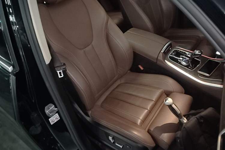Used BMW X5 2021 xDrive30i M Sport Package Right Front Seat