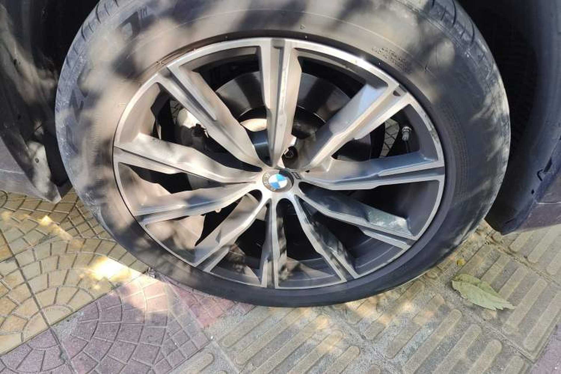 Used BMW X5 2021 Restyled xDrive30i M Sport Package Right Front Wheel Hub