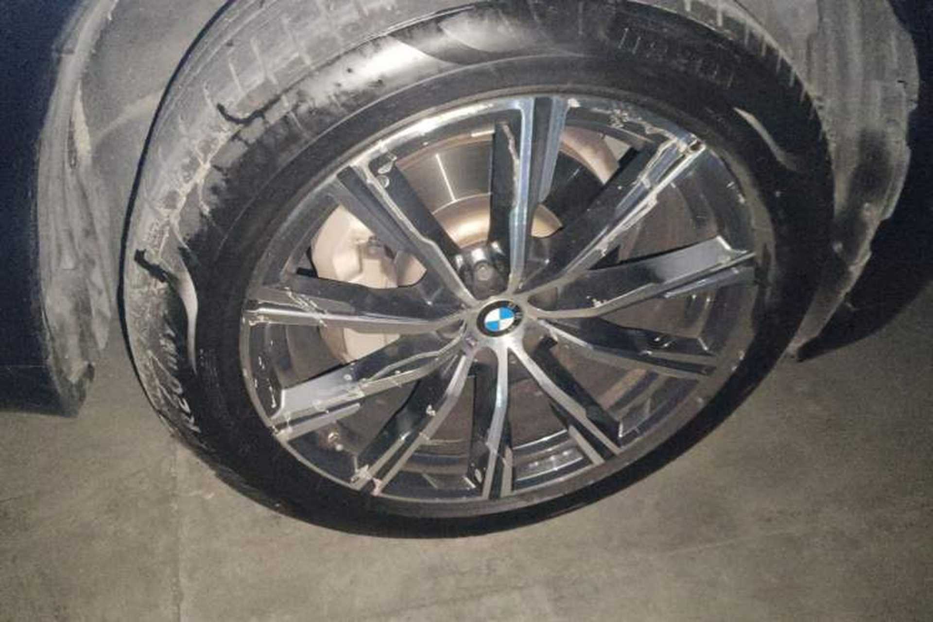 Used BMW X5 2021 Restyled xDrive30i M Sport Package Right Front Wheel Hub
