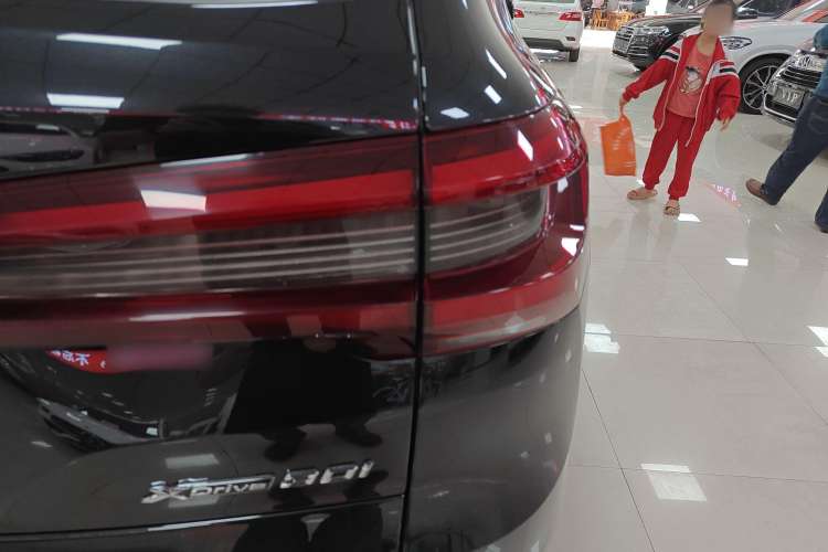 Used BMW X5 2021 xDrive30i X Design Package Right Rear Taillight