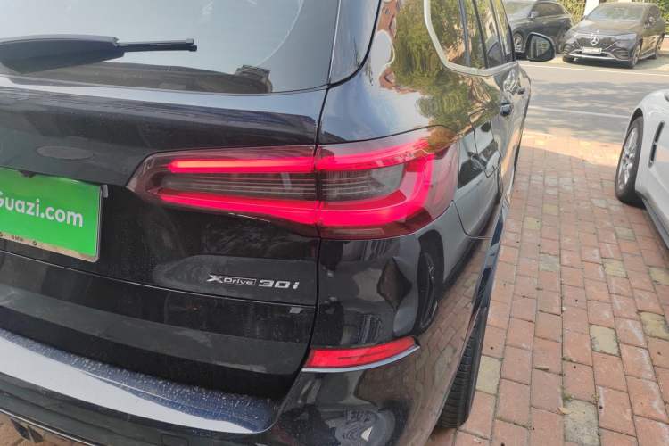 Used BMW X5 2021 Restyled xDrive30i M Sport Package Right Rear Taillight