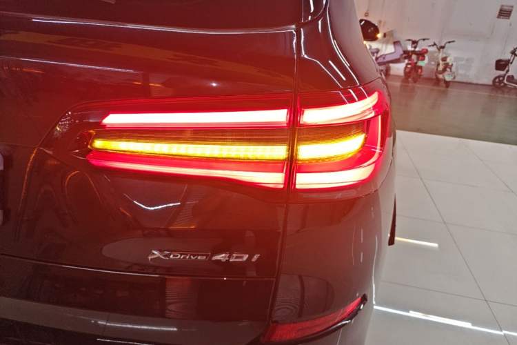 Used BMW X5 2021 Restyled xDrive40i M Sport Package Right Rear Taillight
