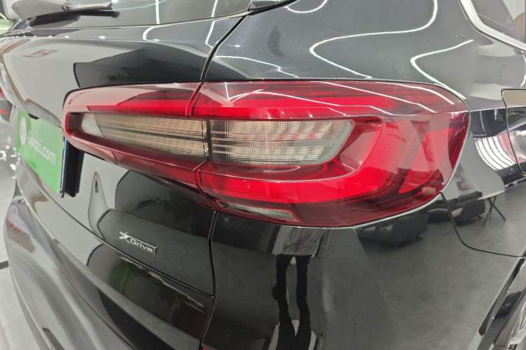 Used BMW X5 2021 xDrive30i M Sport Package Right Rear Taillight