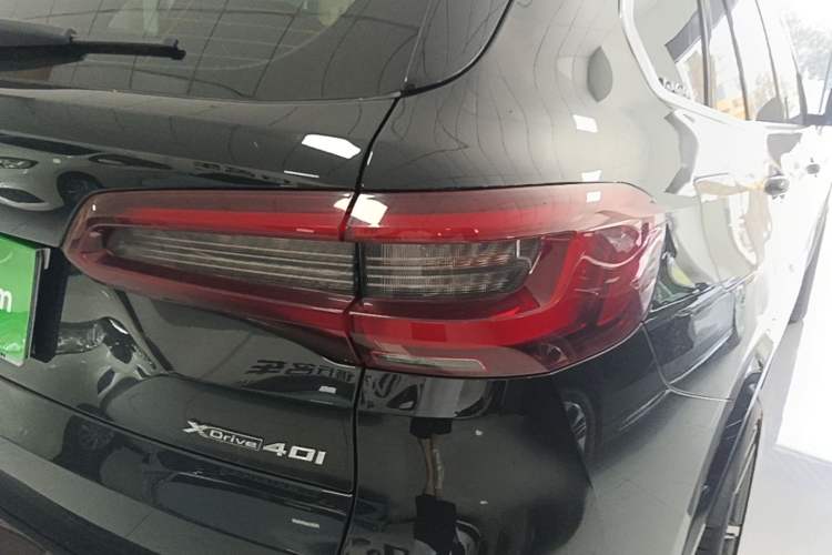 Used BMW X5 2021 Restyled xDrive40i M Sport Package Right Rear Taillight
